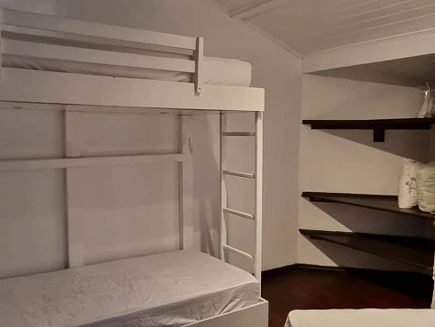 Casa em condomínio em Camburi, São Sebastião