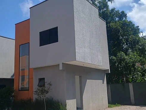 Sobrado em Camburi, São Sebastião