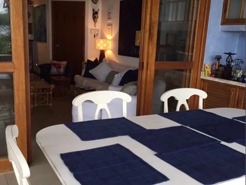 Casa em condomínio em Camburi, São Sebastião