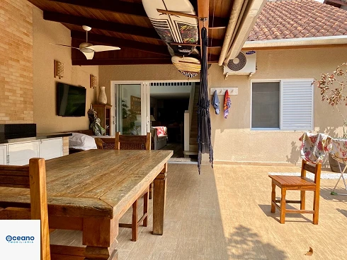 Casa em condomínio em Maresias, São Sebastião