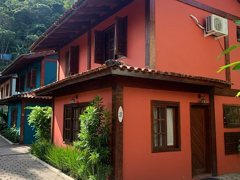 Casa em condomínio em Maresias, São Sebastião