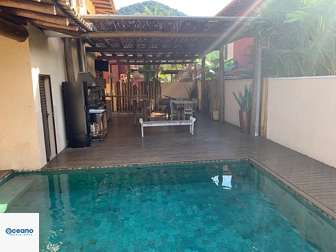 Casa em condomínio em Maresias, São Sebastião