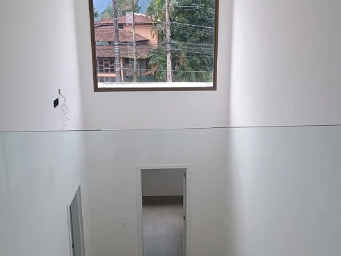 A Venda em Camburizinho - Casa Nova Condomínio Frente ao Mar - Foto 23