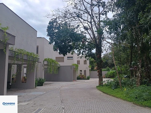 A Venda em Camburizinho - Casa Nova Condomínio Frente ao Mar - Foto 33
