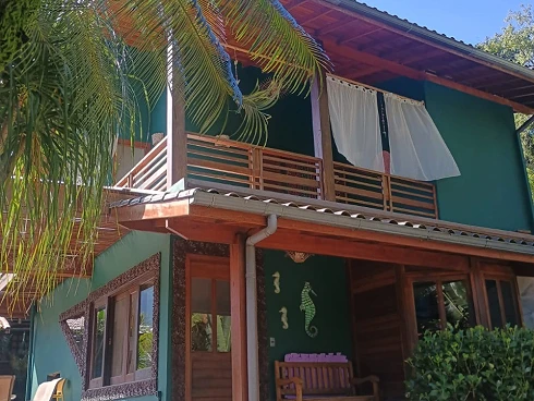 Sobrado em Sertão do Camburi, São Sebastião