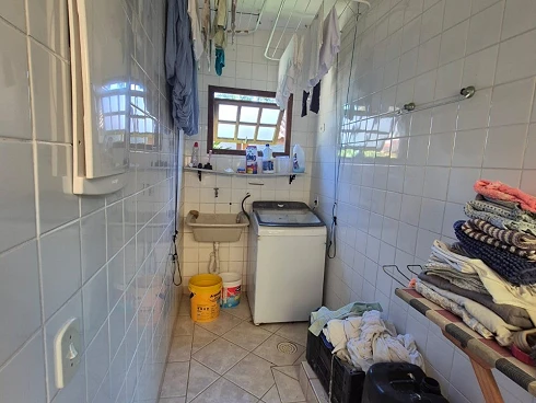 Casa em condomínio em Camburi, São Sebastião