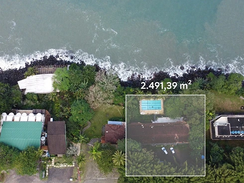 Sobrado em Praia Preta, São Sebastião