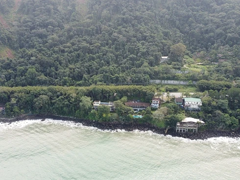 Sobrado em Praia Preta, São Sebastião
