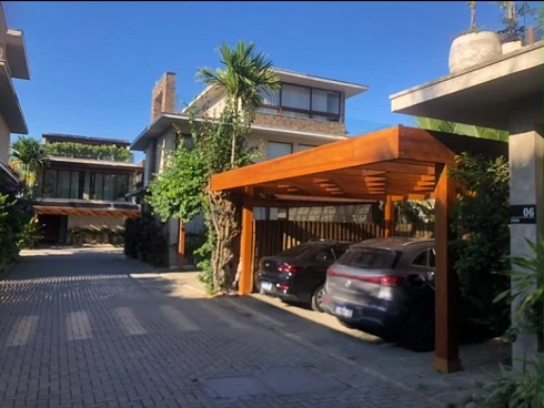 Casa em condomínio em Maresias, São Sebastião