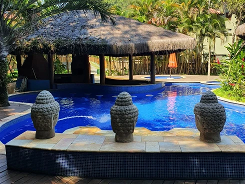Casa em condomínio em Camburi, São Sebastião