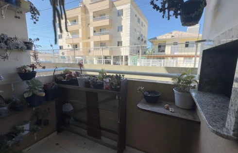 Apartamento em Areias, São José