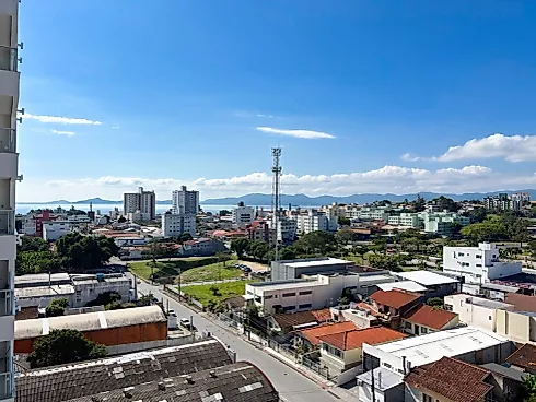 Apartamento em Barreiros, São José
