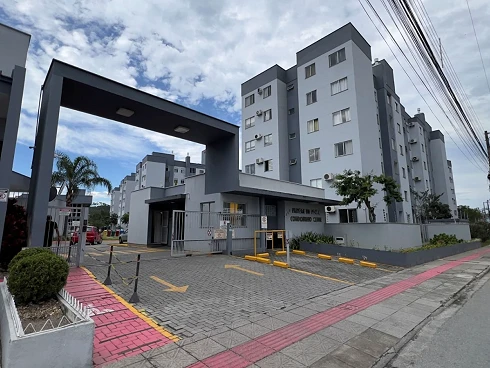 Apartamento em Ponte do Imaruim, Palhoça
