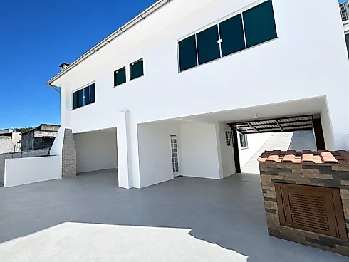 Apartamento em Barreiros, São José