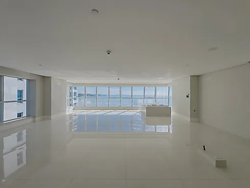 Apartamento à Venda no Centro de Balneário Camboriú - Apartamento em Centro, Balneário Camboriú - Foto 1