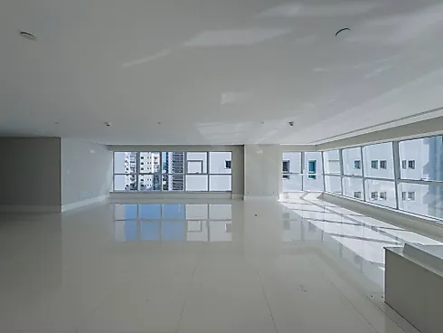 Apartamento à Venda no Centro de Balneário Camboriú - Apartamento em Centro, Balneário Camboriú - Foto 2