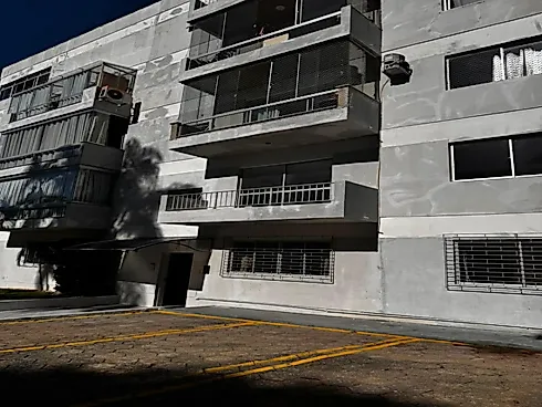 Apartamento com 3 quartos em Ponta de Baixo, São José