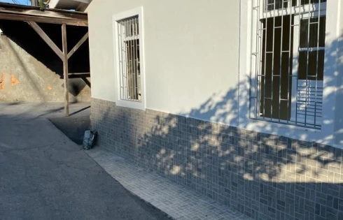 Thumbnail 11