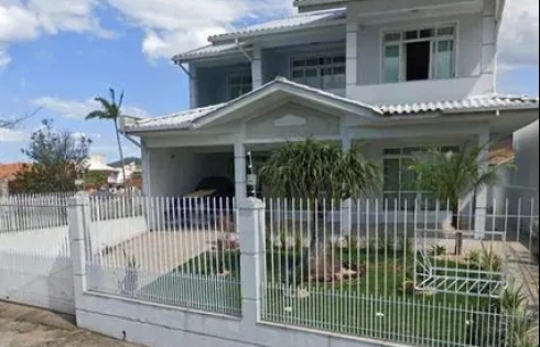 Casa em Praia de Fora, Palhoça