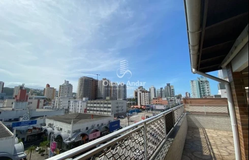 Cobertura em Kobrasol, São José