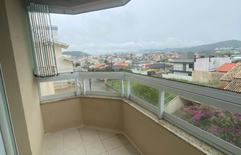 Apartamento em Ipiranga, São José