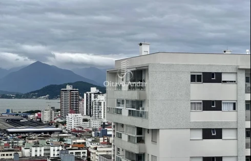 Apartamento em Kobrasol, São José