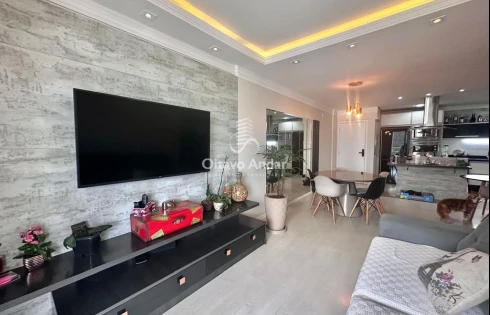 Apartamento em Kobrasol, São José
