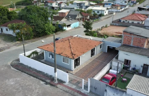 Casa em Cachoeira, Biguaçu