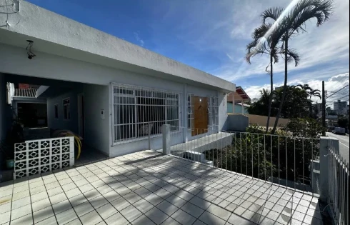 Casa em Barreiros, São José