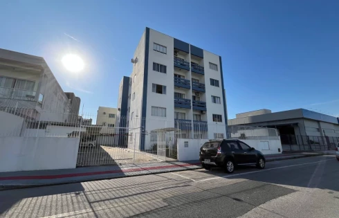 Apartamento em Jardim Cidade de Florianópolis, São José