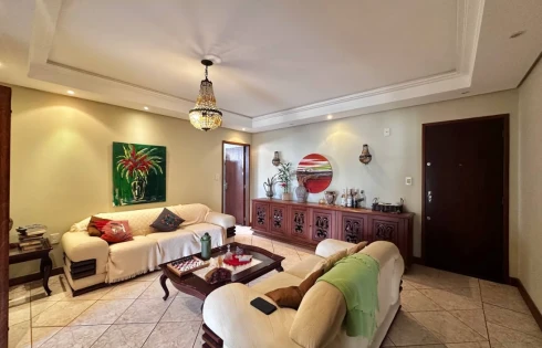 Apartamento em Coqueiros, Florianópolis