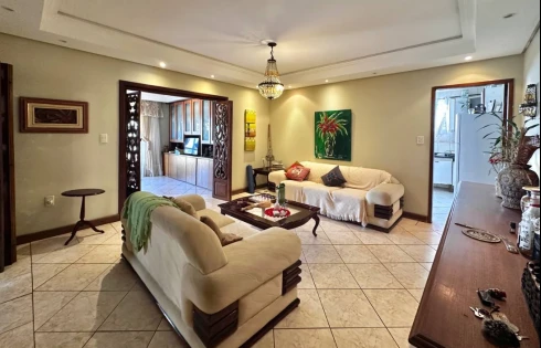 Apartamento em Coqueiros, Florianópolis