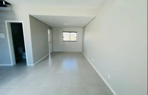 Sobrado geminado em Ipiranga, São José
