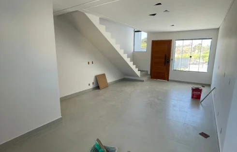 Sobrado geminado em Bela Vista, Palhoça