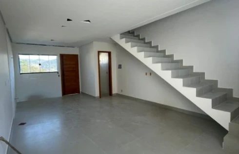 Sobrado geminado em Bela Vista, Palhoça