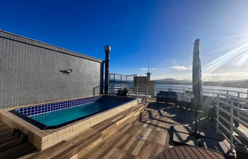 Cobertura em Bom Abrigo, Florianópolis