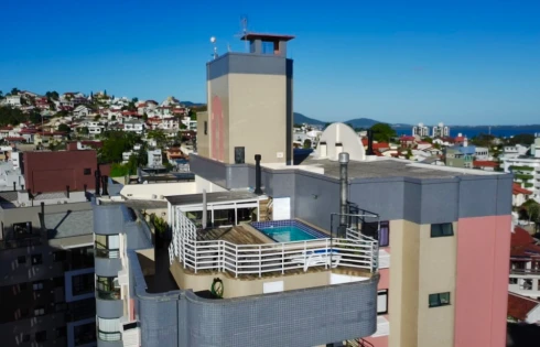 Cobertura em Bom Abrigo, Florianópolis