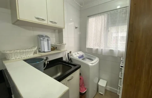 Apartamento em Potecas, São José