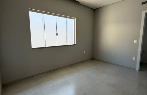 Casa em Fundos, Biguaçu