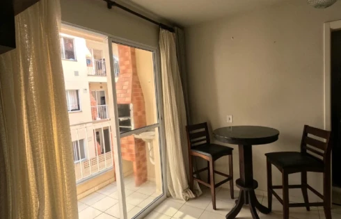 Apartamento em Serraria, São José