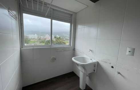 Apartamento em Rio Caveiras, Biguaçu