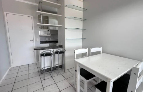 Apartamento em Serraria, São José