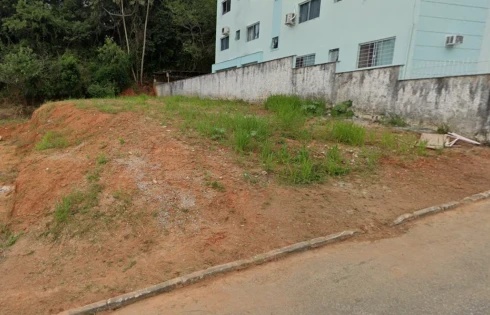 Terreno em Ipiranga, São José