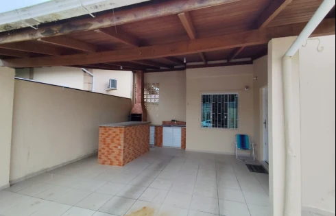 Casa em Forquilhas, São José