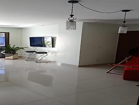 Apartamento em Jardim Goiás, Goiânia