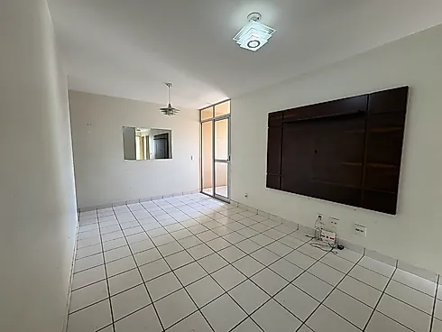 Apartamento em Vila São Luiz, Goiânia
