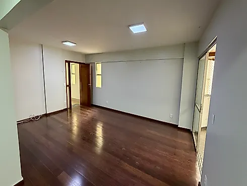 Apartamento em Setor Bueno, Goiânia