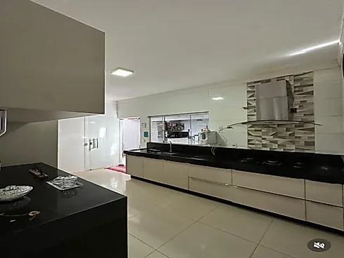 Casa em Jardim Ipiranga, Aparecida de Goiânia