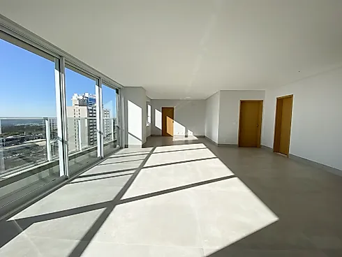 Apartamento em Jardim Goiás, Goiânia