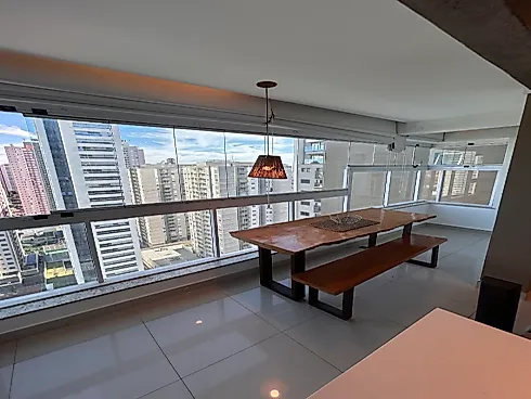 Apartamento em Setor Bueno, Goiânia